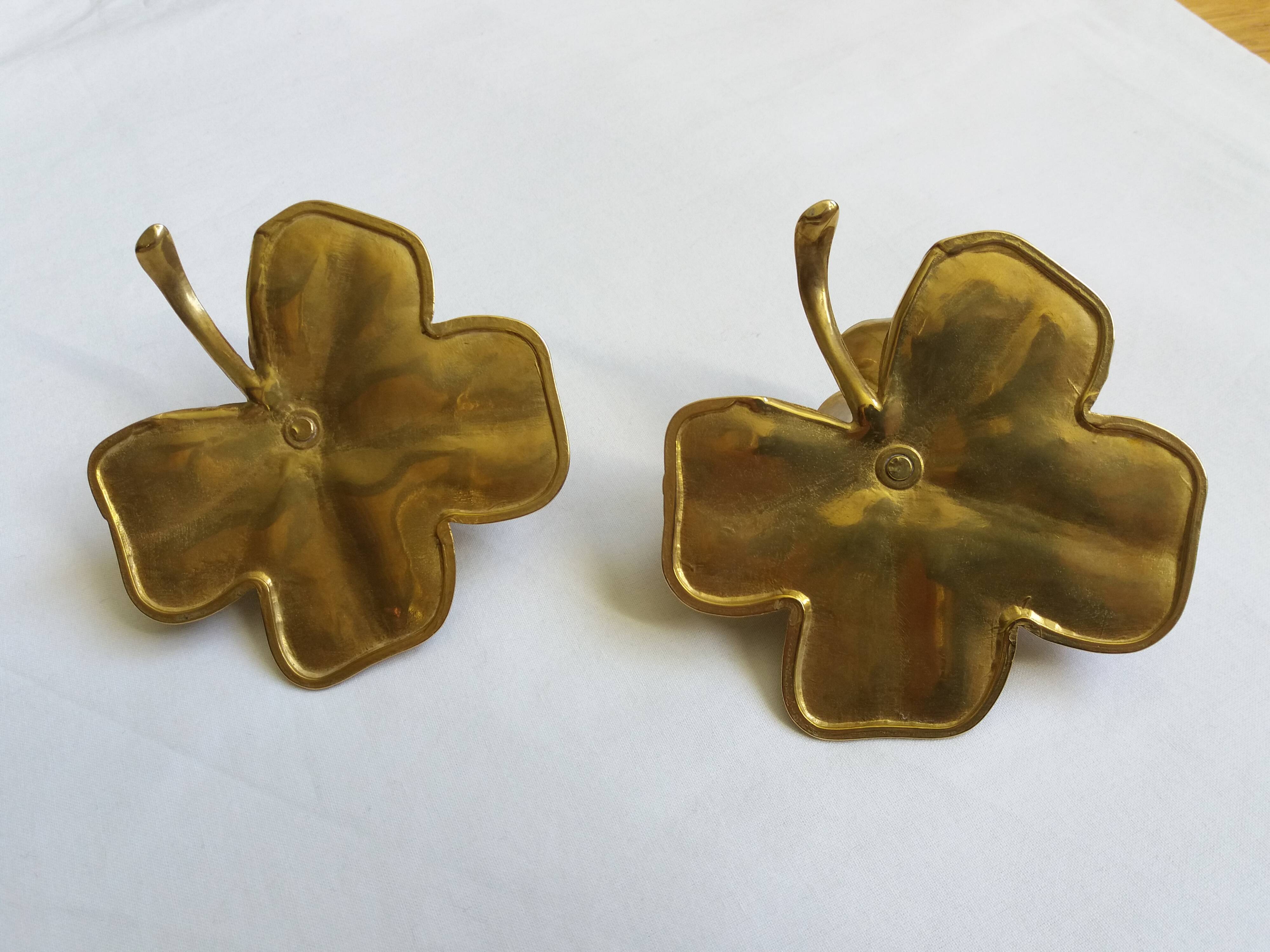 Bougeoirs fleur trefle en  laiton
