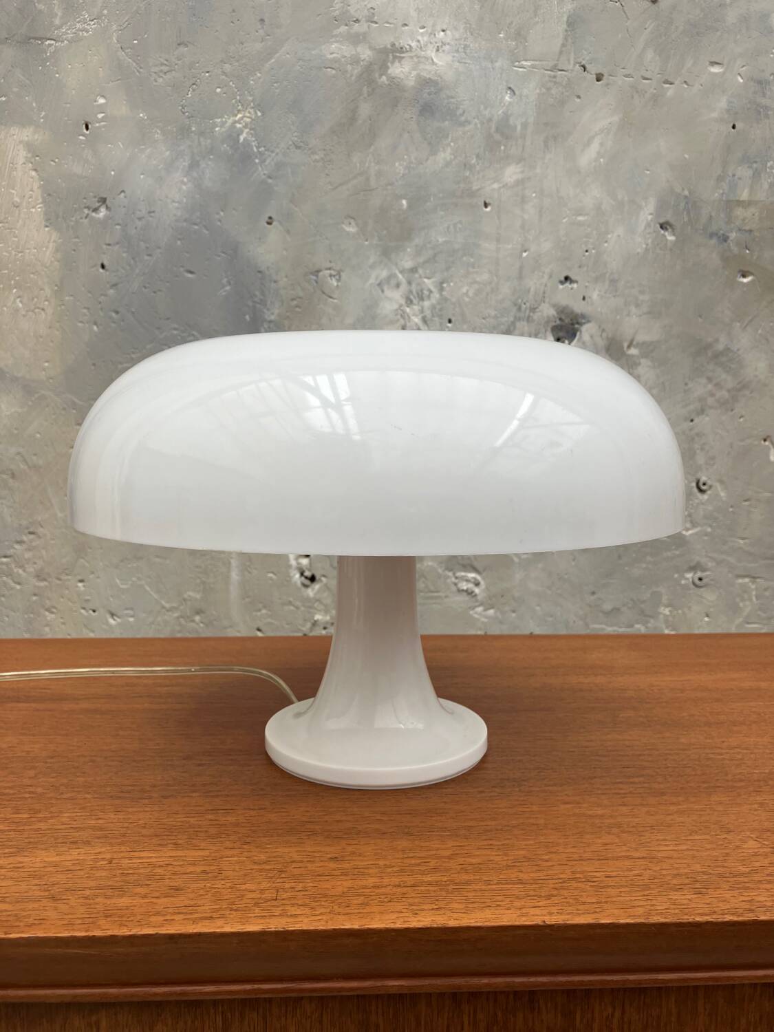 Nessino table lamp by Artemide