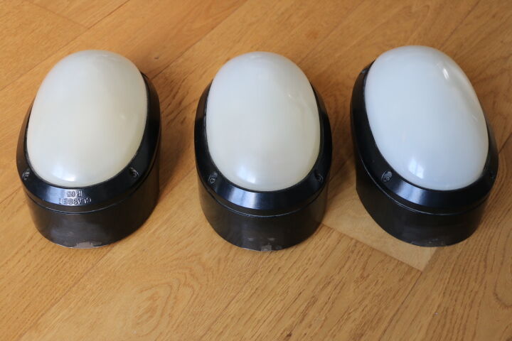 Italian aluminium cast iron sconce