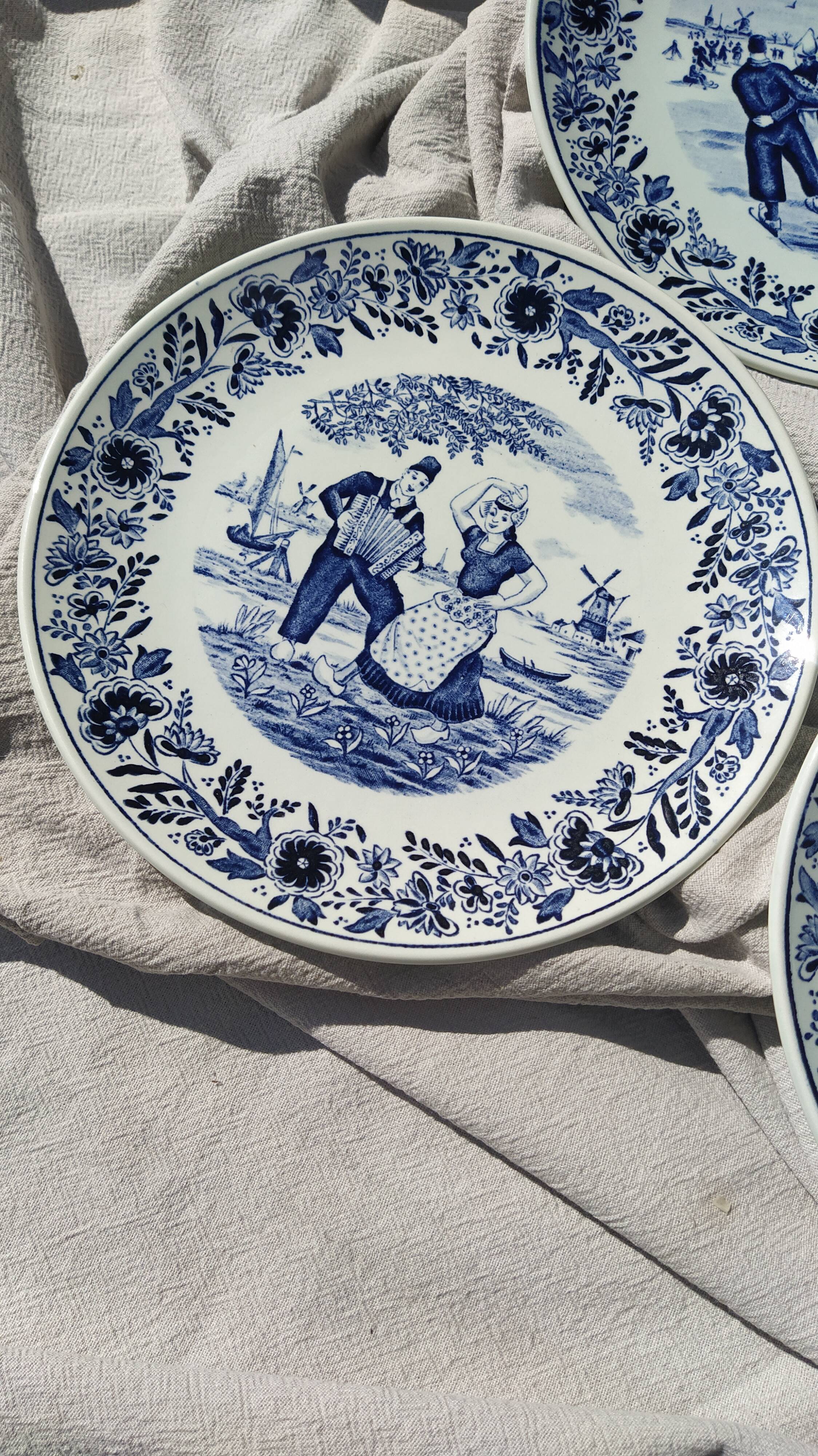 Set of 4 plates Delft Dutch rural life