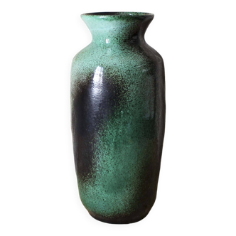 Idlas ceramic vase