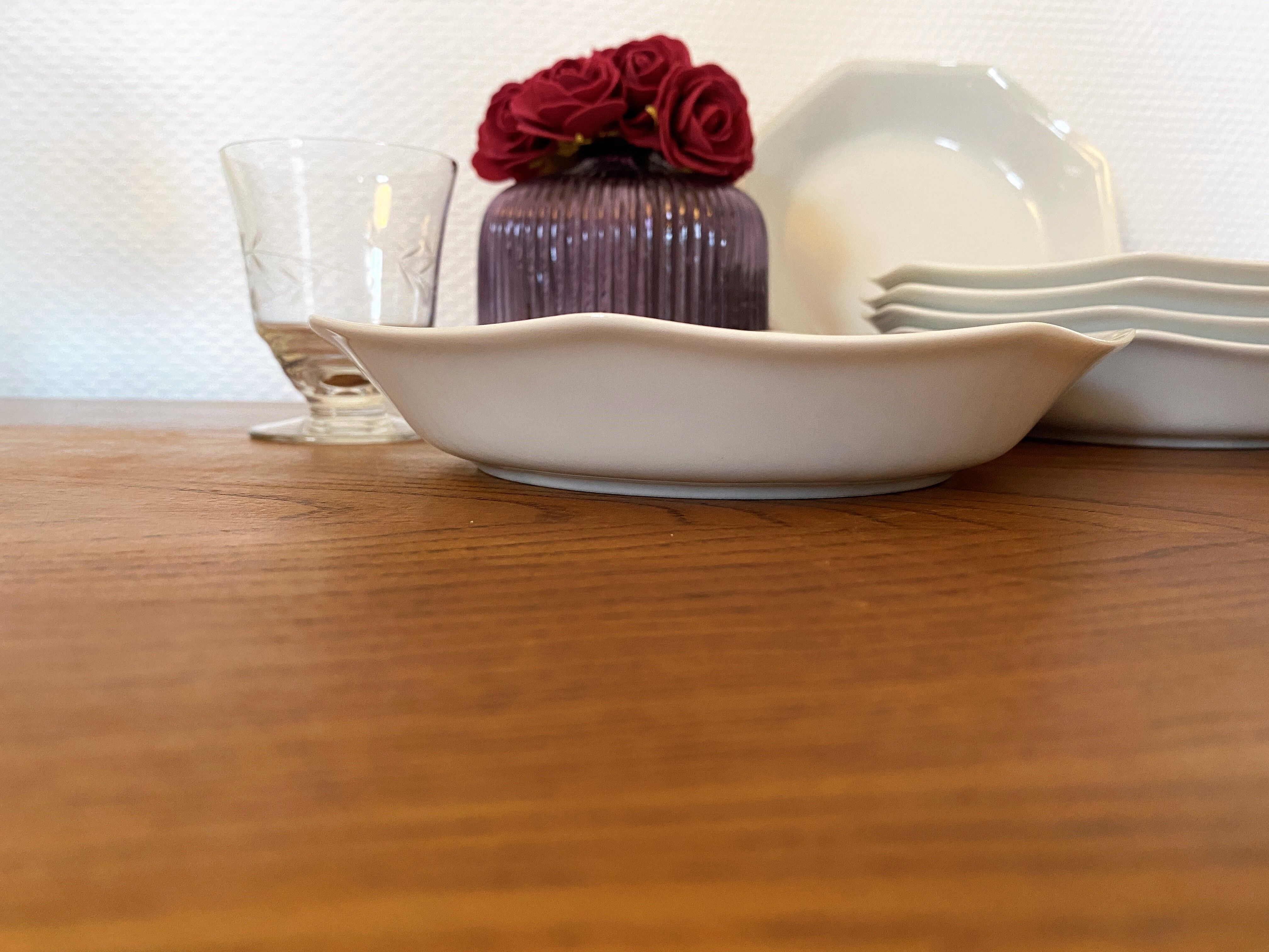 6 hollow plates in Limoges porcelain