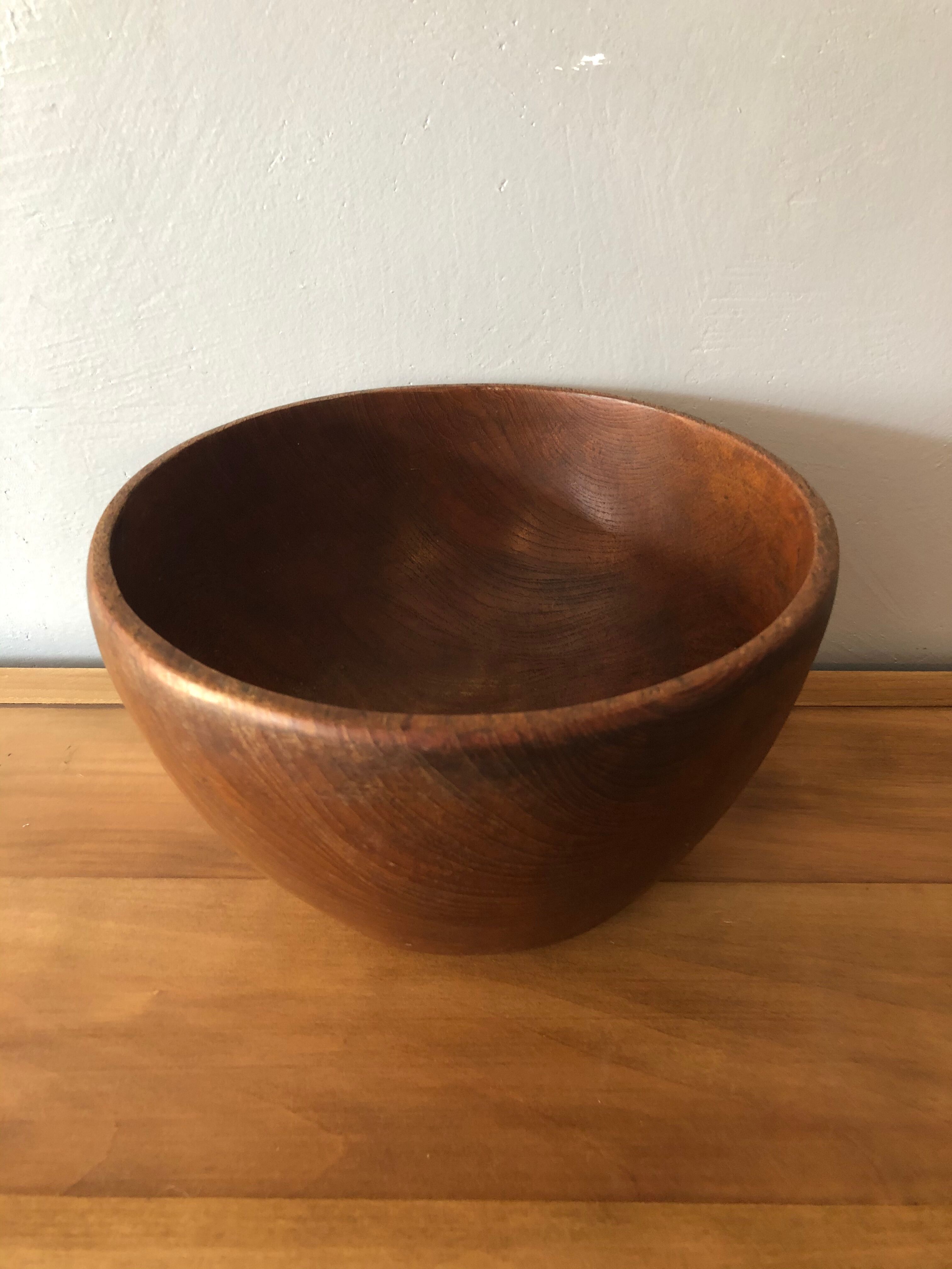 Teak bowl