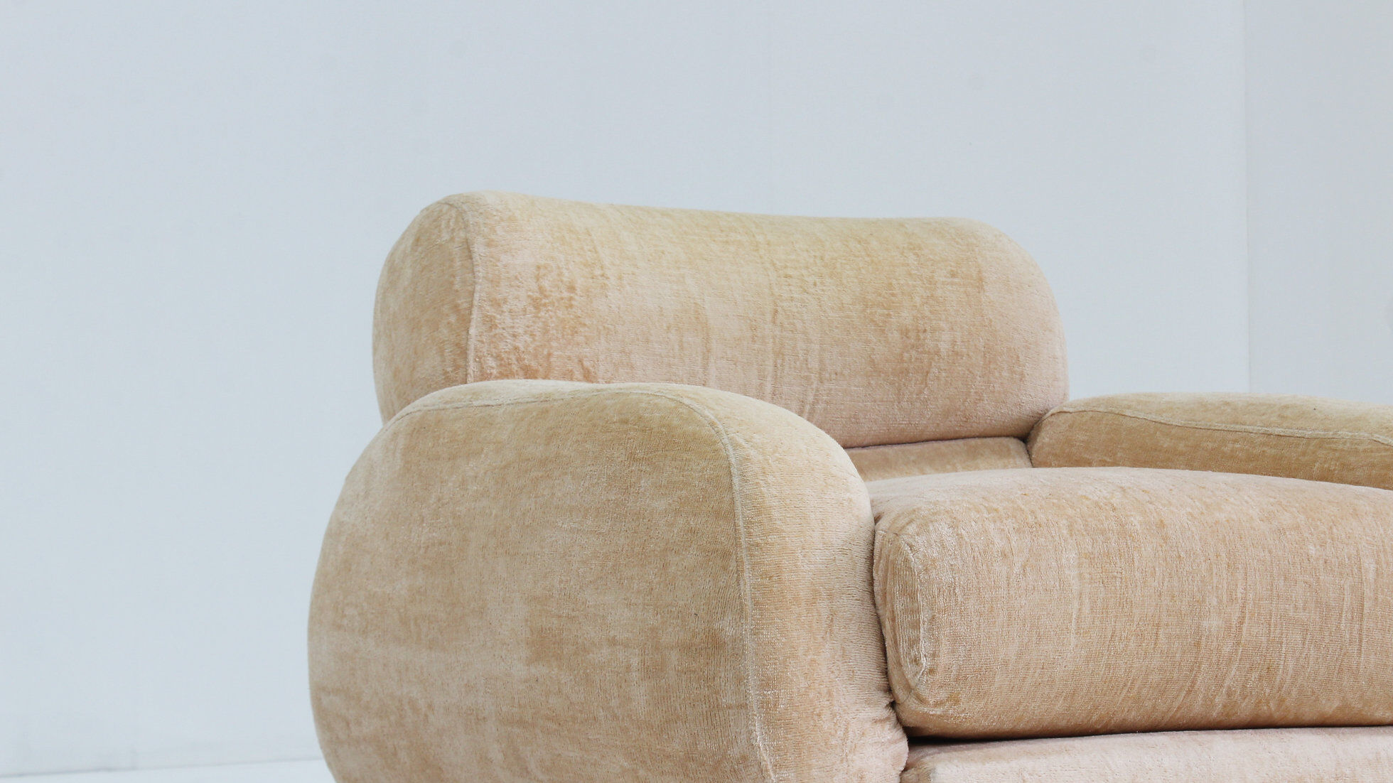 Vintage Italian armchair 1970s