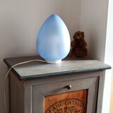 Uovo style ovoid lamp