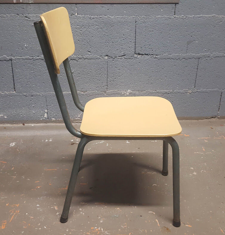 Child chair