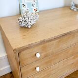 Vintage chest of drawers with round wooden handles