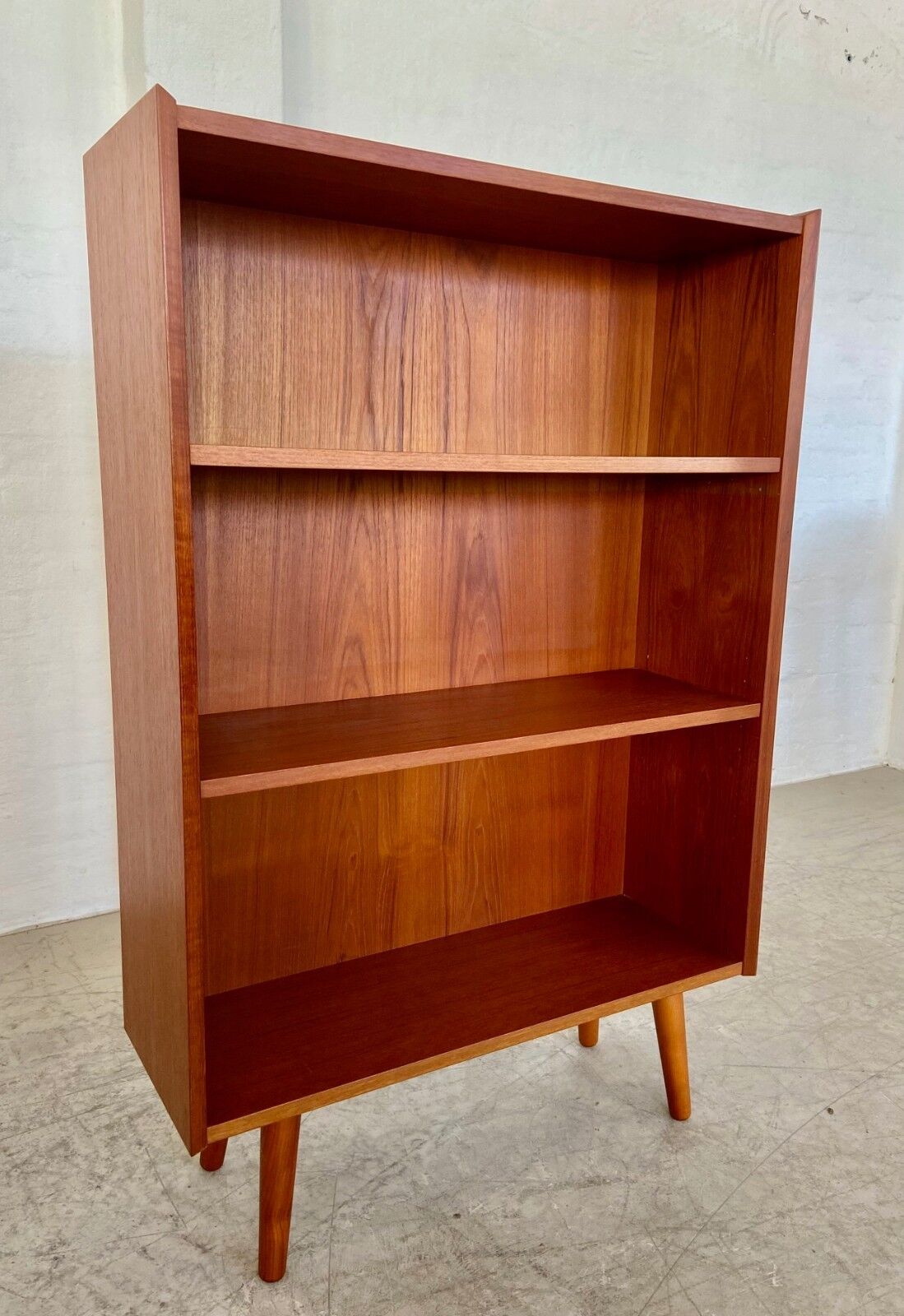 Danish retro vintage bookcase by Ølholm Møbelfabrik in teak 1960s