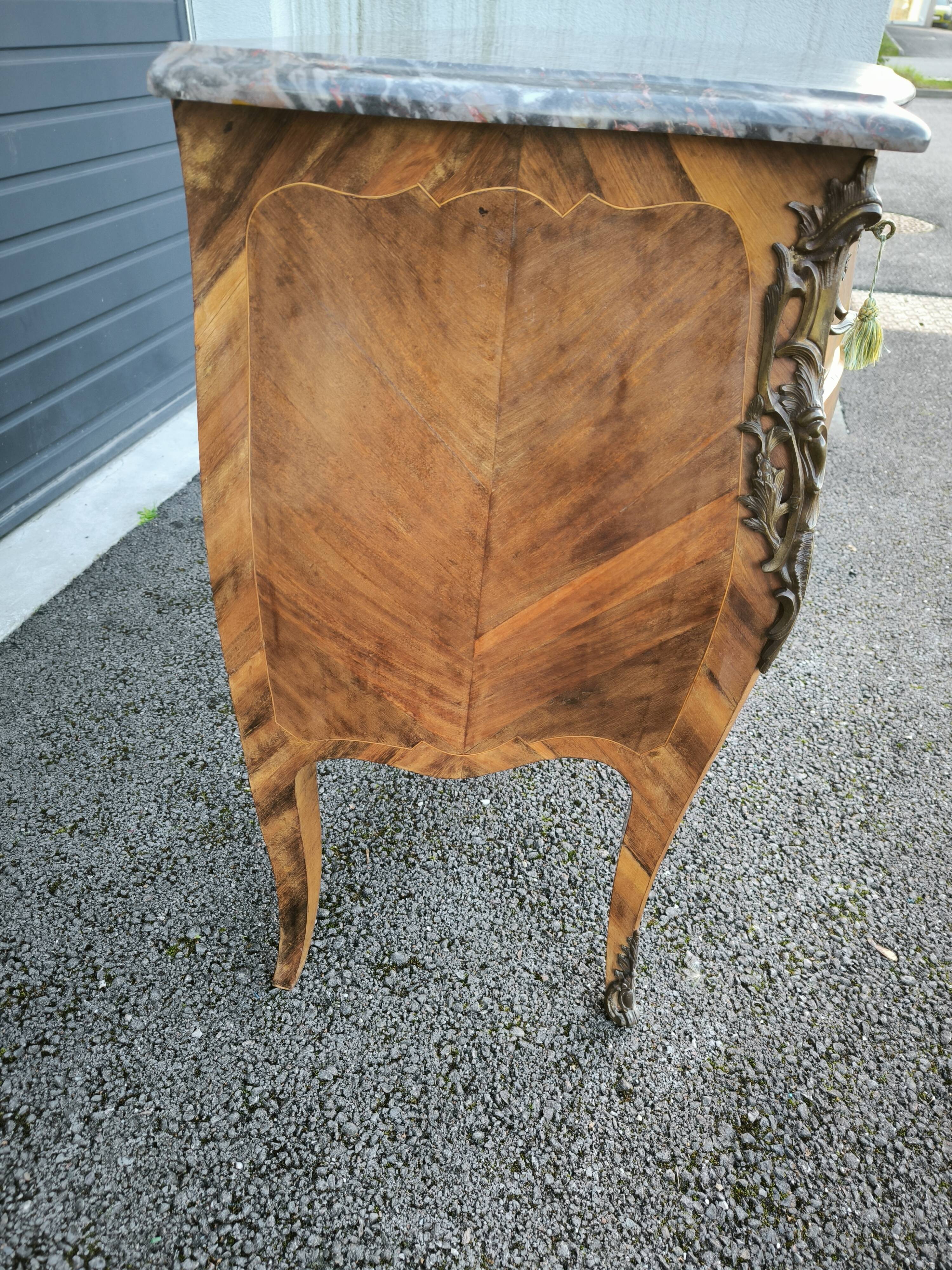 Louis XV style chest of drawers