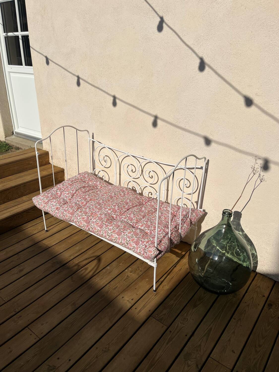Banquette, lit en fer forgé