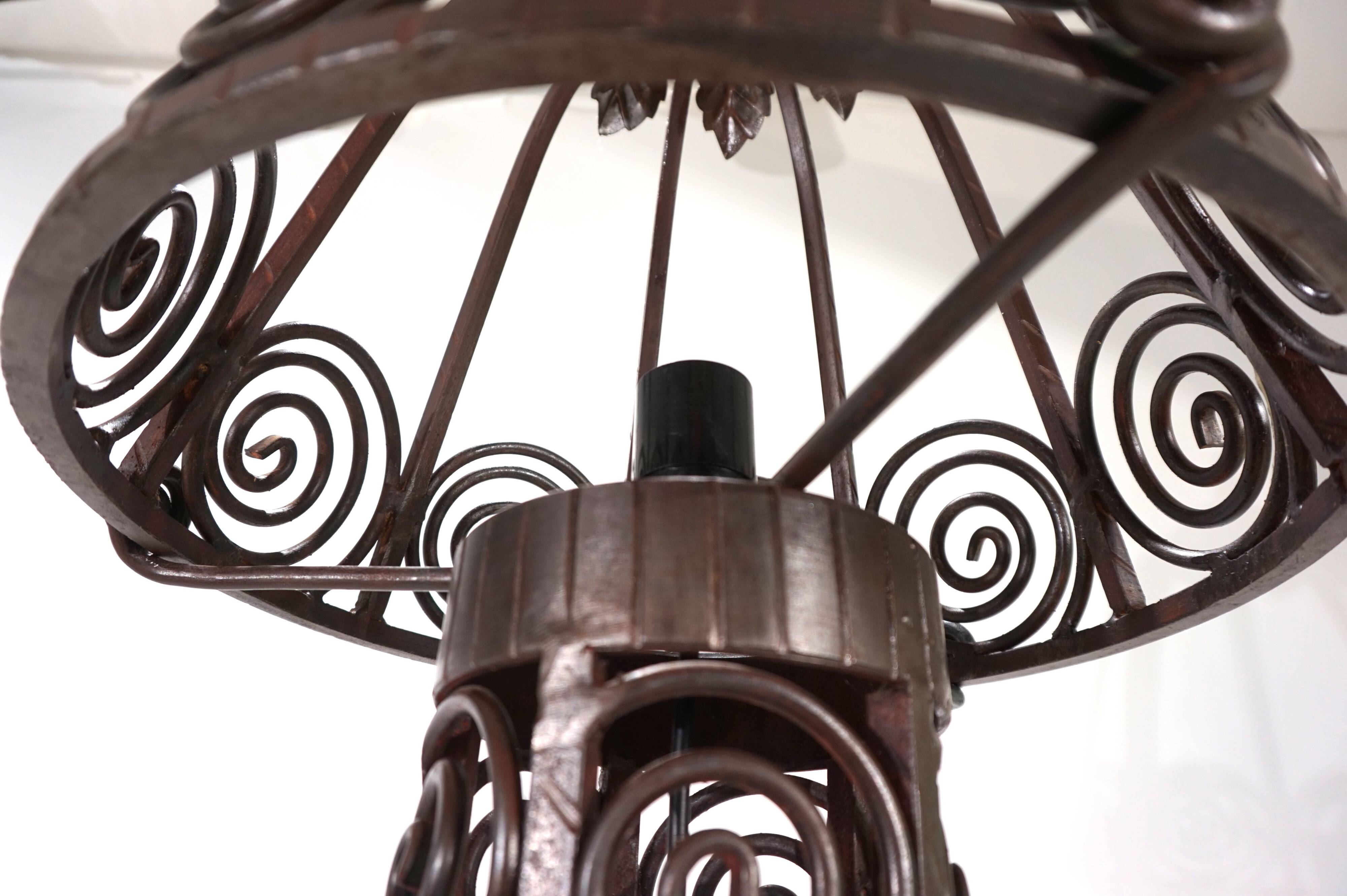 Lampadaire Art Nouveau en fer forgé, 1920
