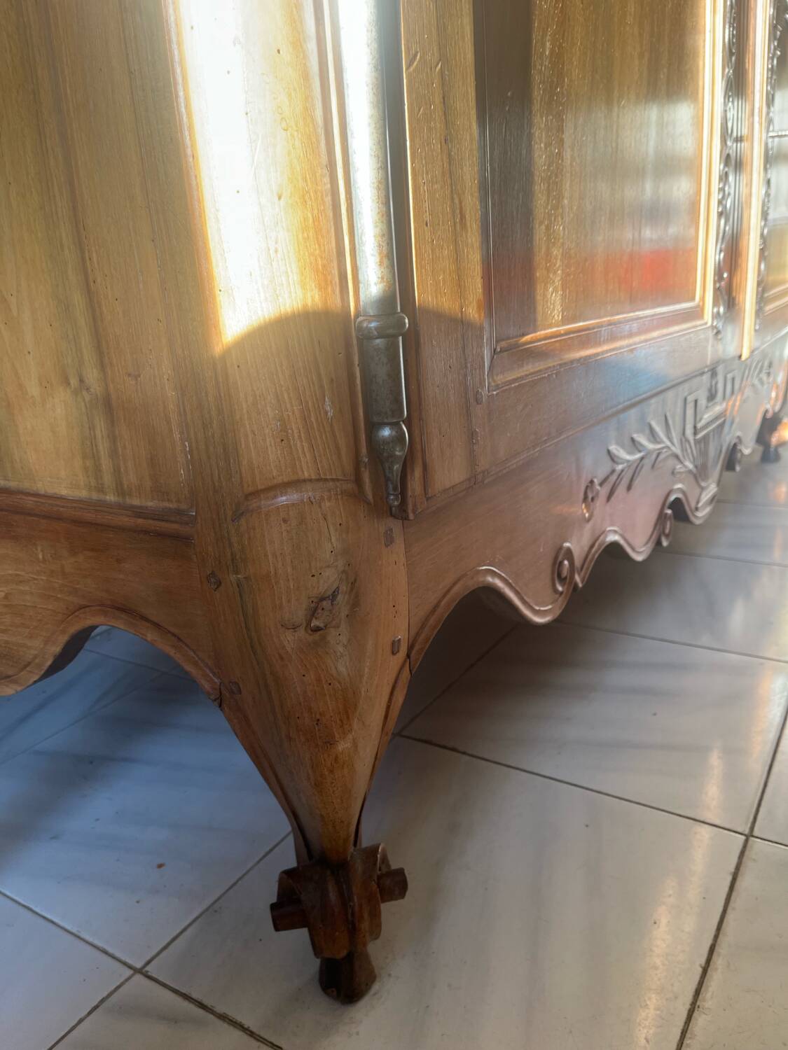 Louis XV two-part buffet, late 18th century