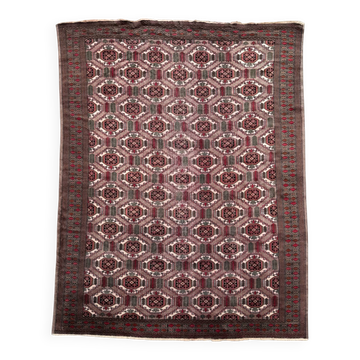 Large antique Bukhara carpet (300X375cm)