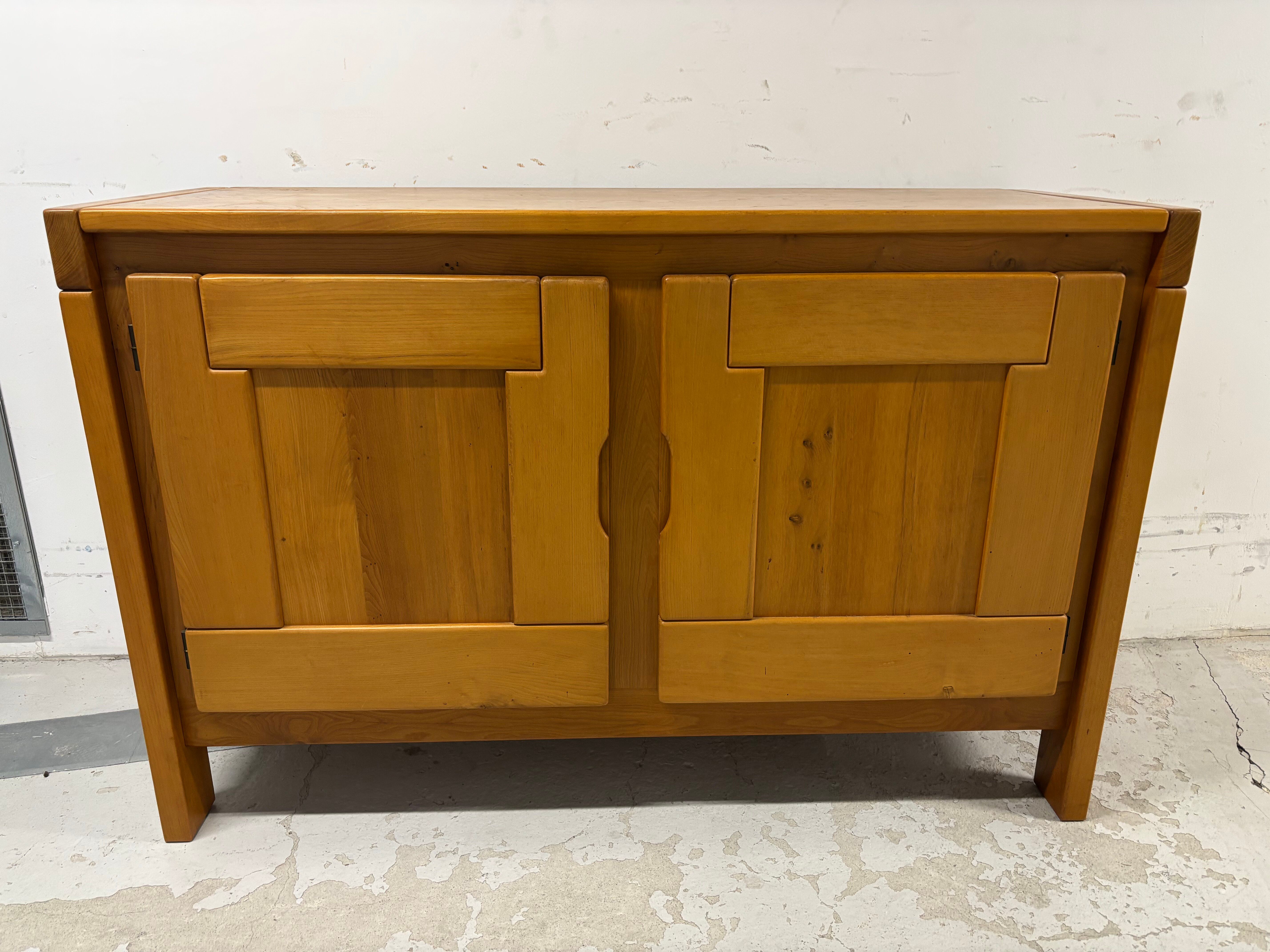 1970s vintage solid wood sideboard – modernist design