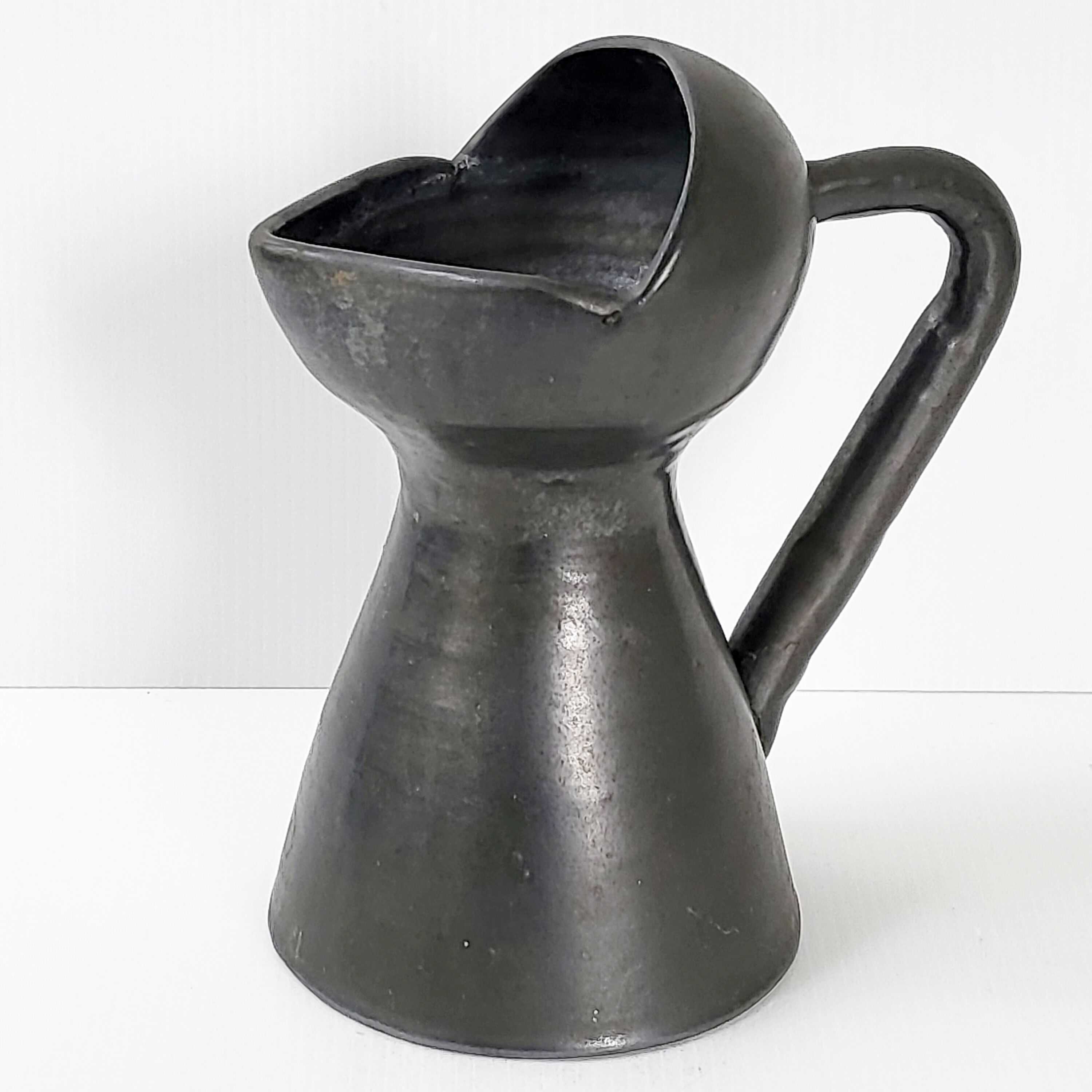 Vase pitcher 1950 vintage