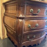 Commode bordelaise