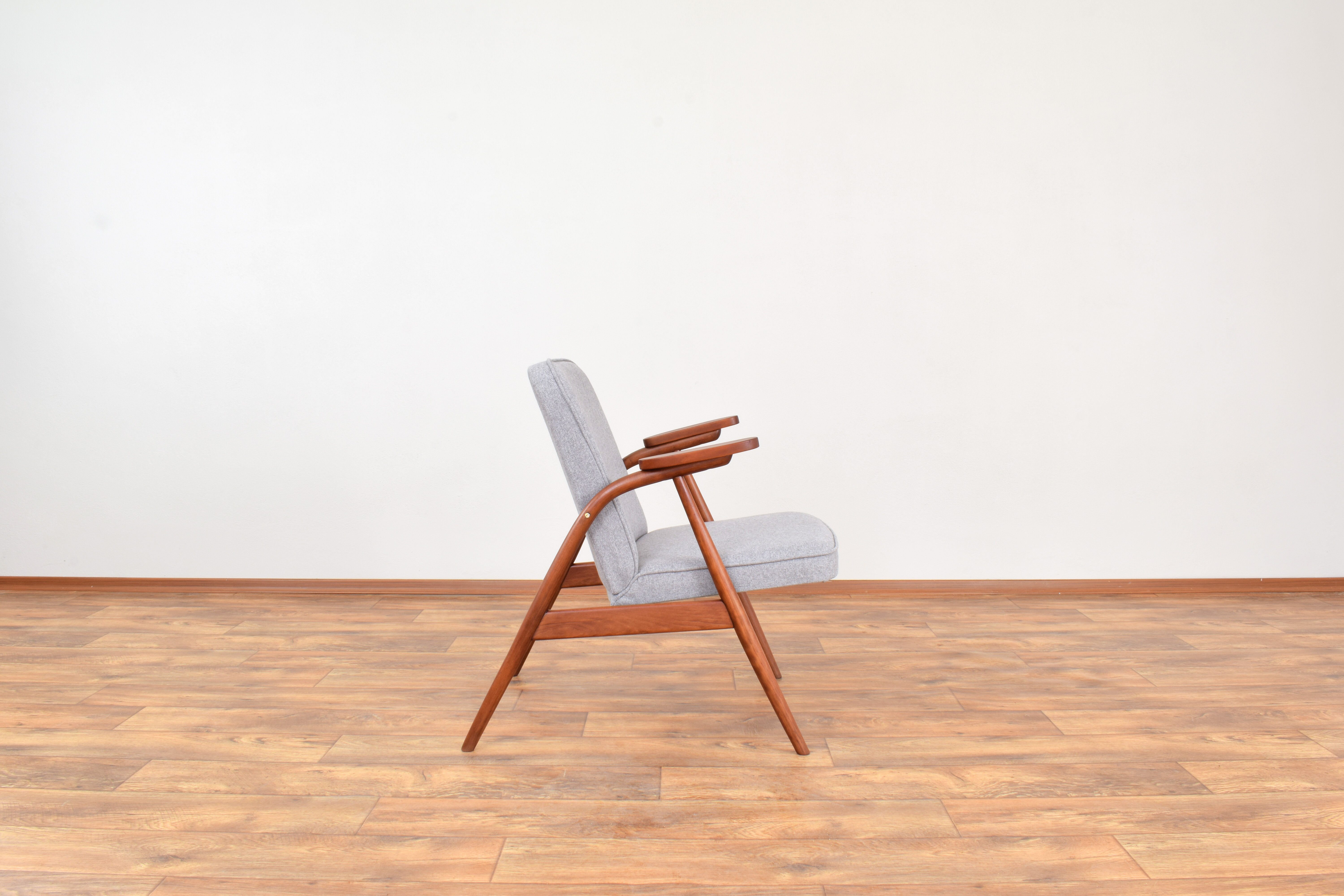 Mid-Century Polish Easy Chair, 1960s.