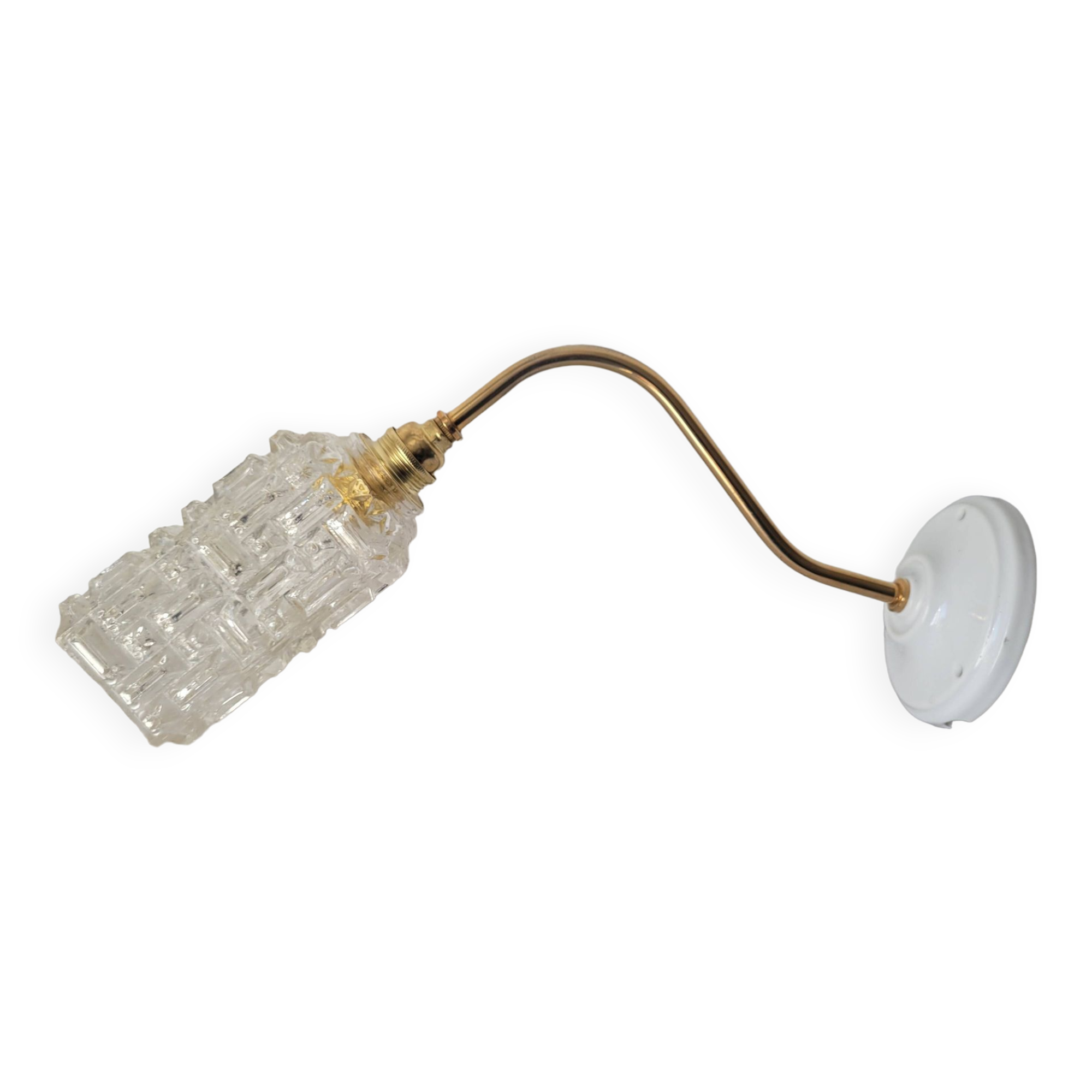 Wall lamp in glass, brass and porcelain