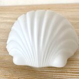 Opaline shell ceiling lamp