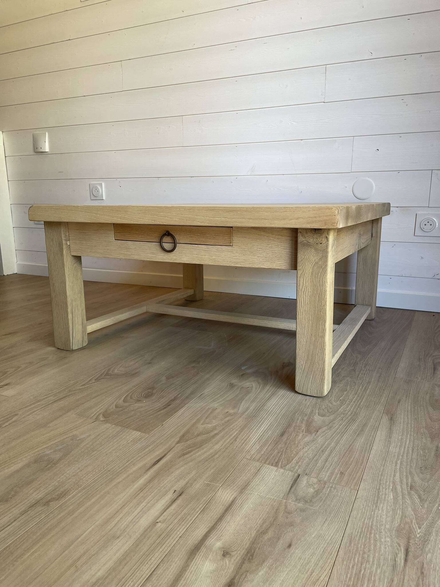 Large antique coffee table in sandblasted solid oak - Rustic chic style