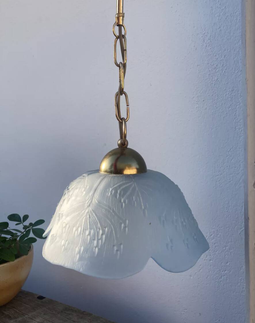 Opaque glass pendant light