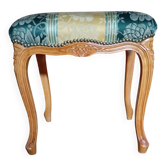 Petit tabouret repose-pieds
