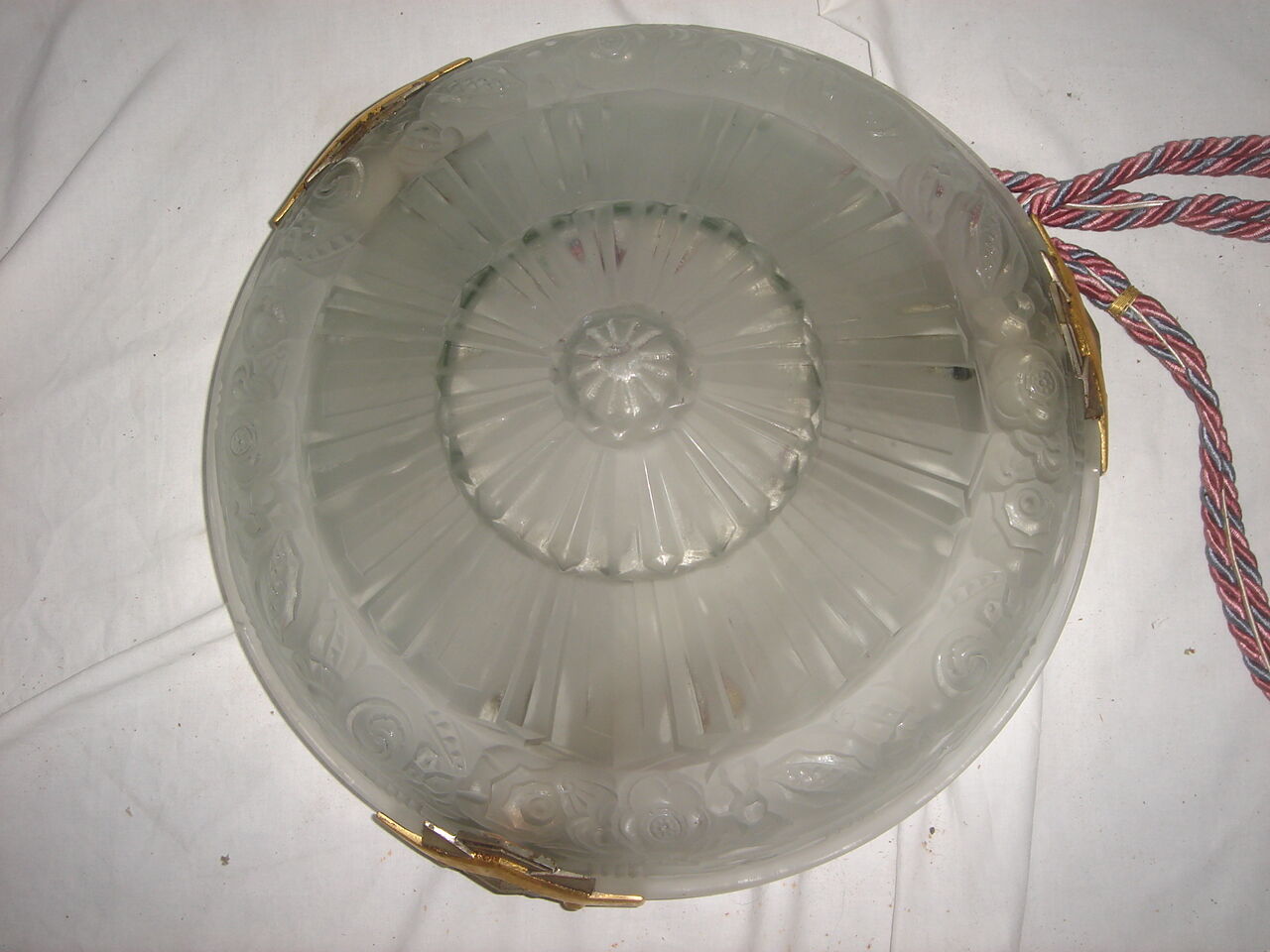 Maynadier art deco glass hanging lamp, 1920/30