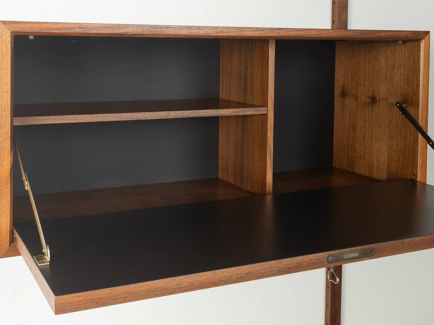 1960s wall shelf, Poul Cadovius