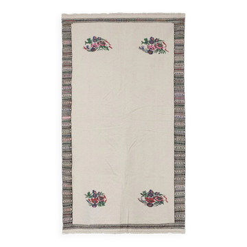 Kilim turc vintage tissé main 140x237 cm