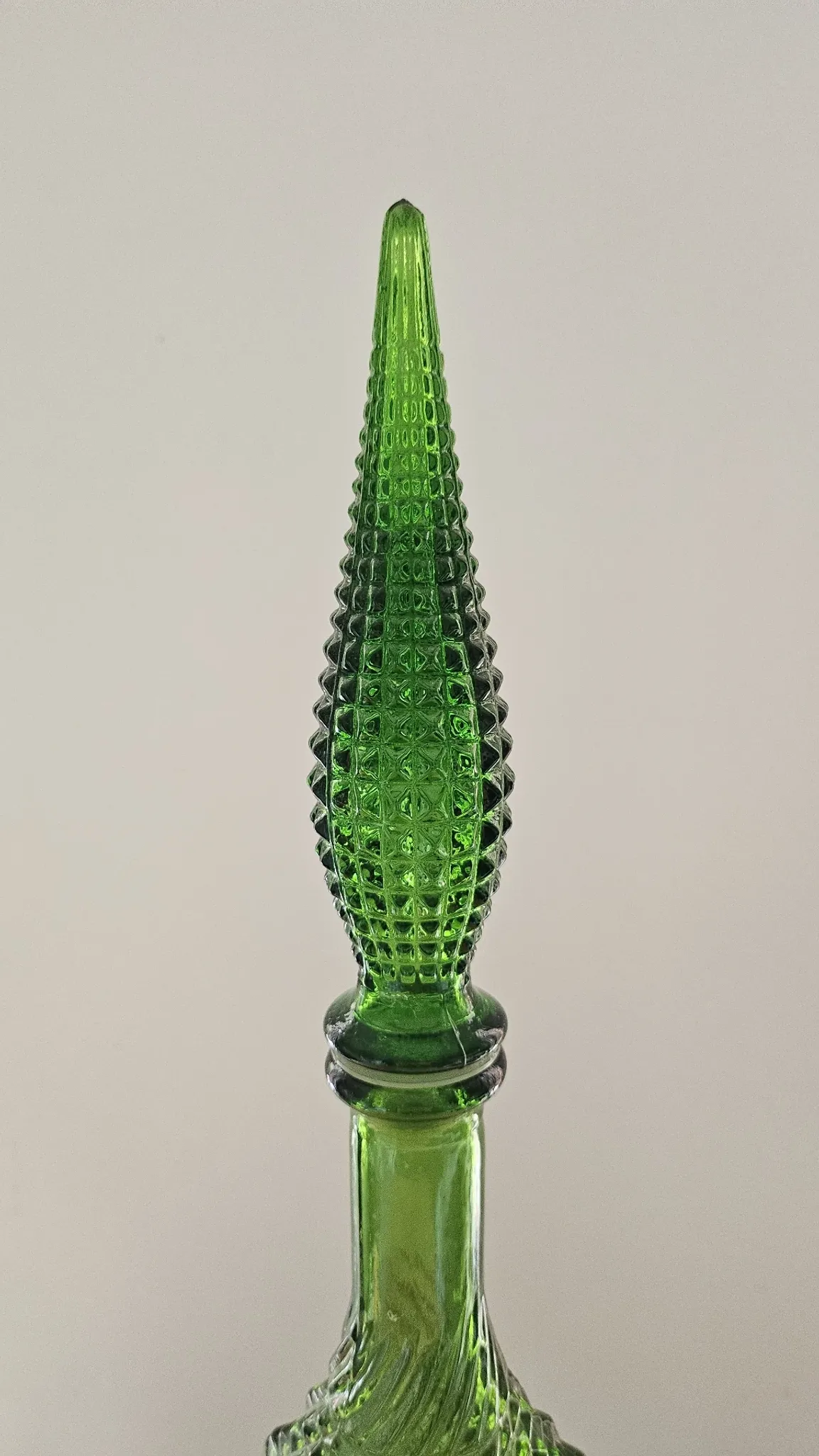 Grande bouteille de liqueur en verre vert Empoli avec bouchon flèche –