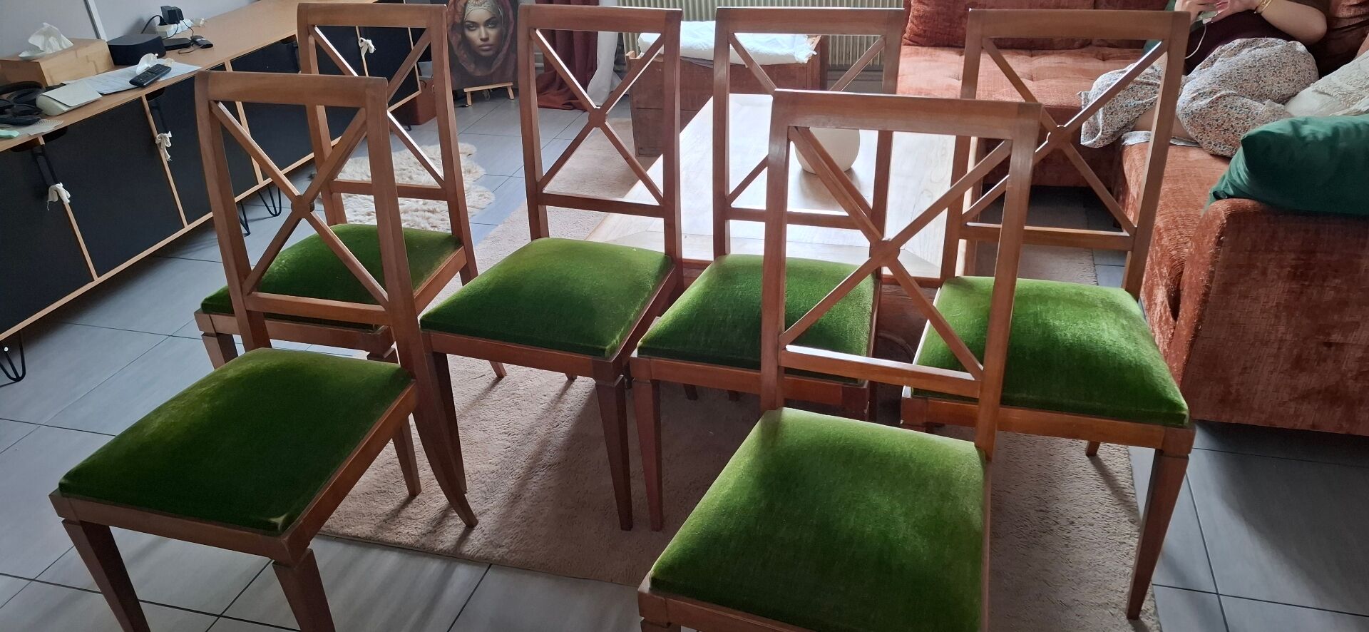 6 Chaises bois assise velours vert