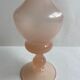 Paire de vases en opaline rose