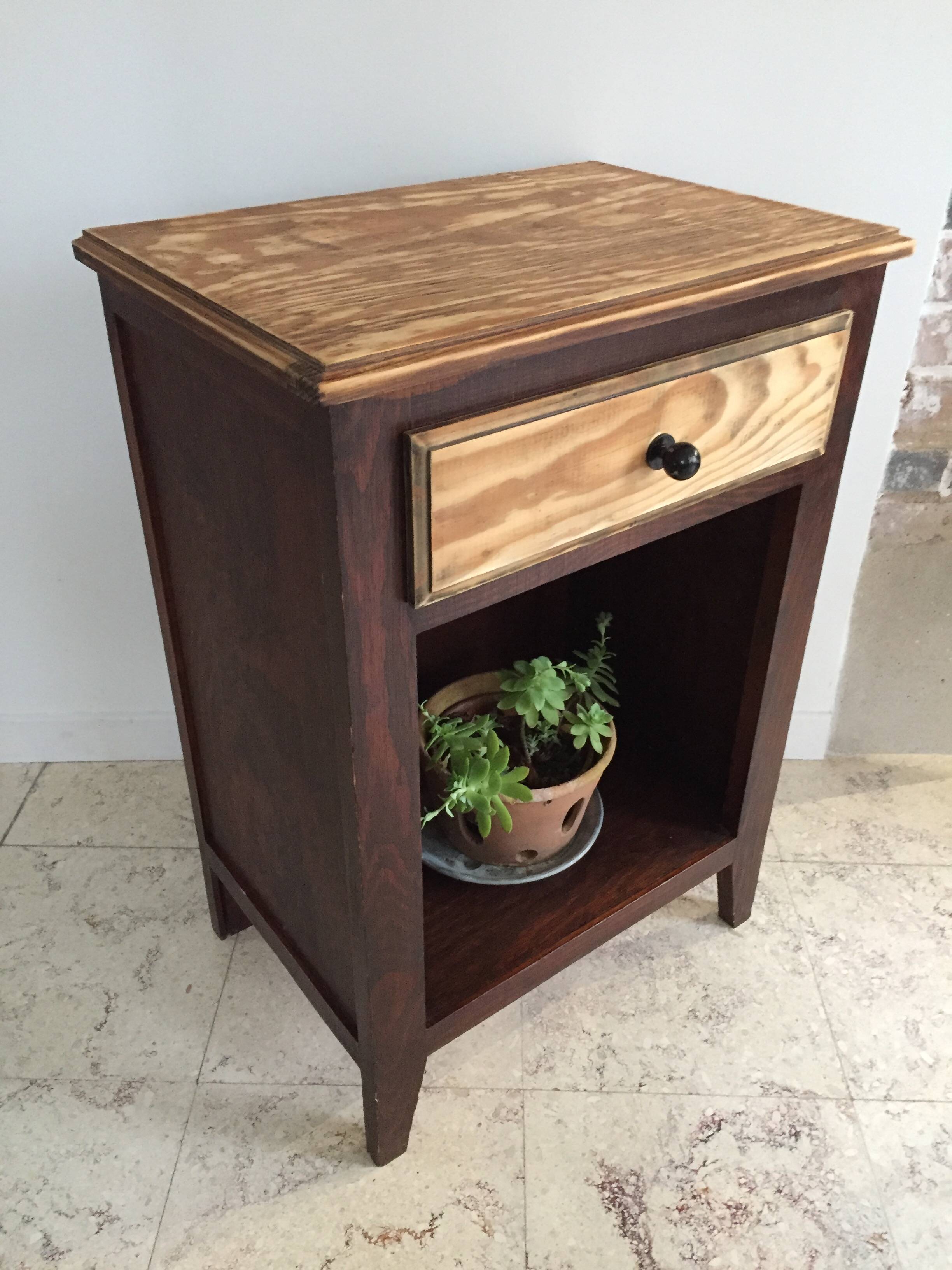 Vintage compas legs bedside table