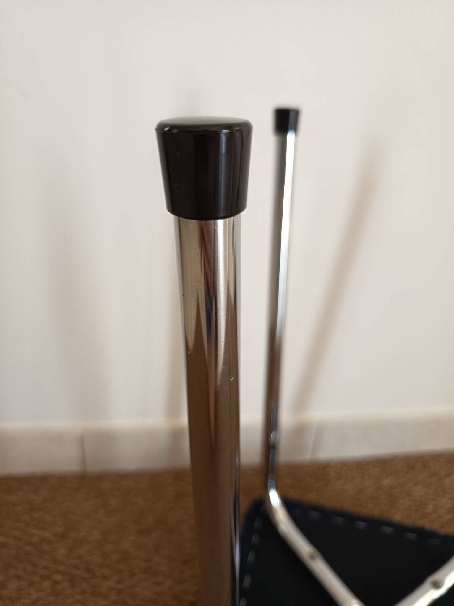 Tabouret vintage tube en acier