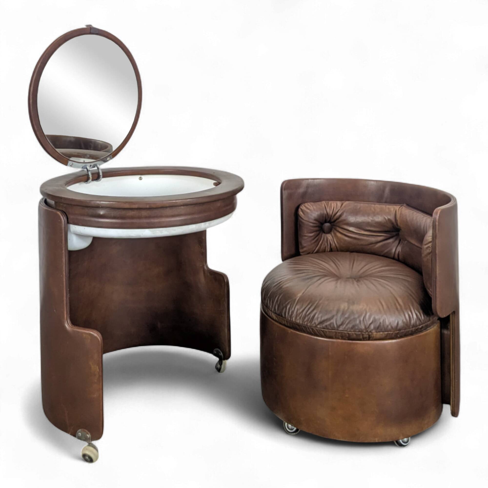 Hairdresser by Luigi Massoni for Poltrona Frau