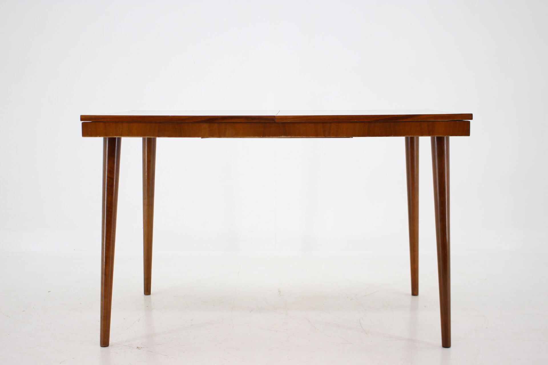 1960s Walnut Extendable Dining Table in Gloss Finish, Czechoslovakia