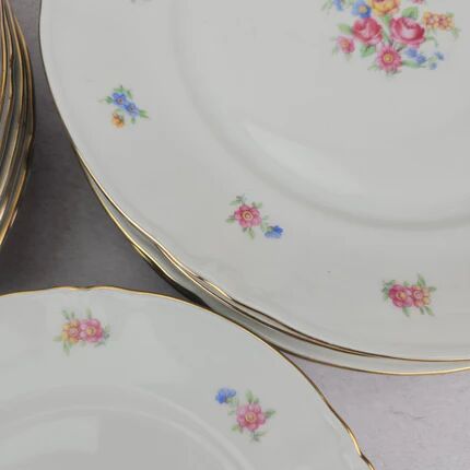 Set of 8 deep plates, 8 flat plates and 8 dessert plates + 1 dish Bavaria US Zone