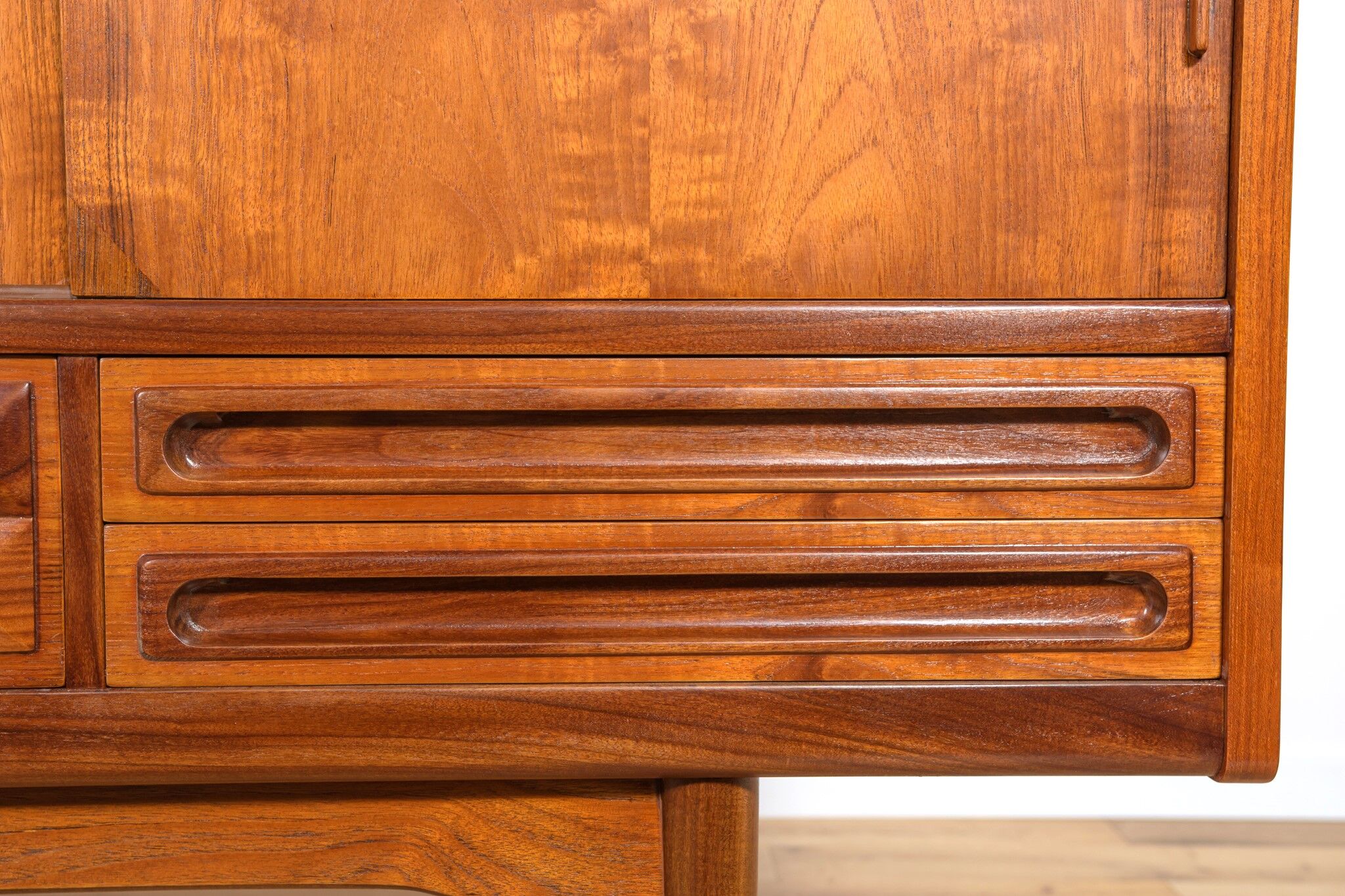 Mid-century danish high sideboard in teak, 1960s