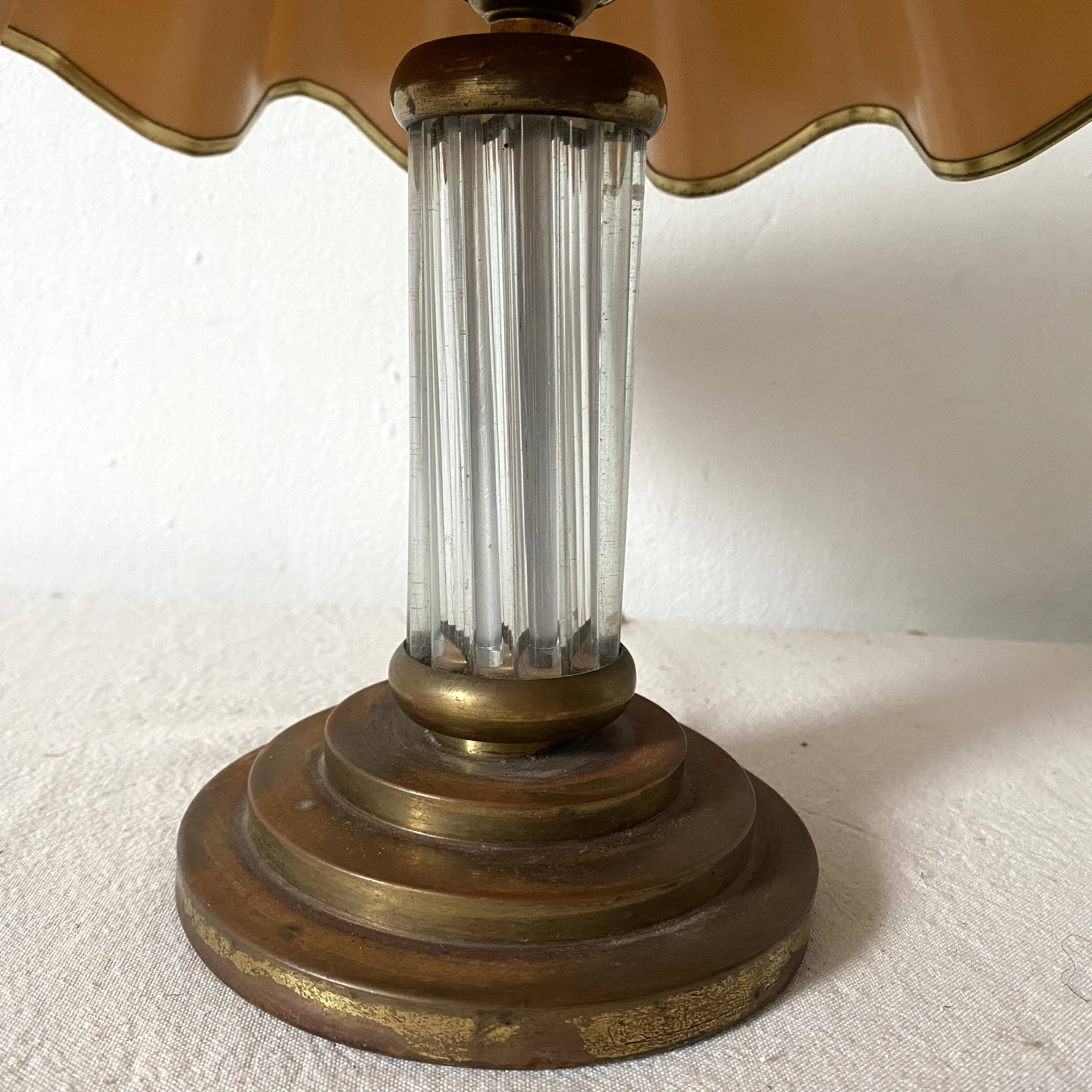 Art deco column lamp