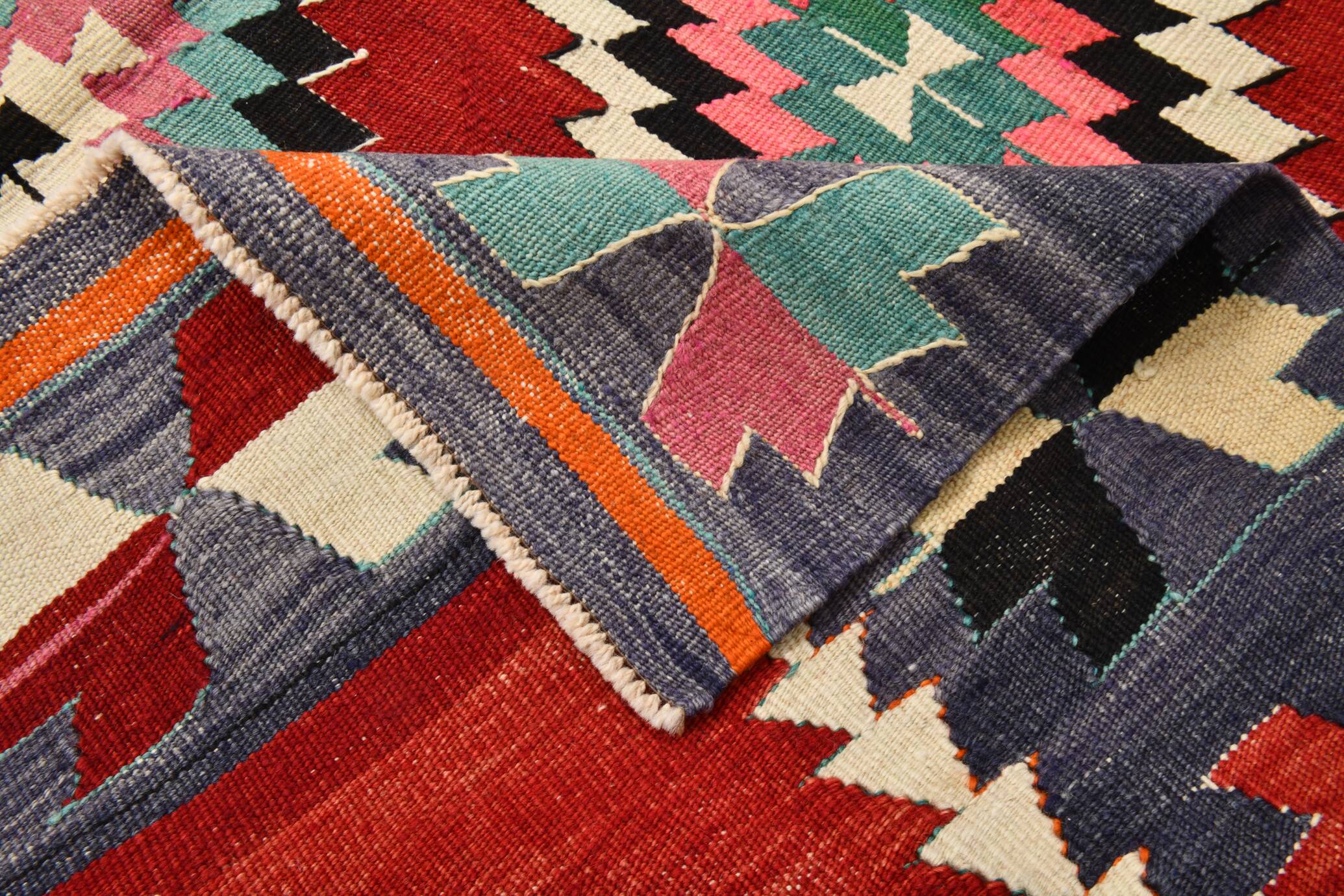 5x9 Red & Green Geometric Tribal Vintage Kilim Rug, 170x267Cm