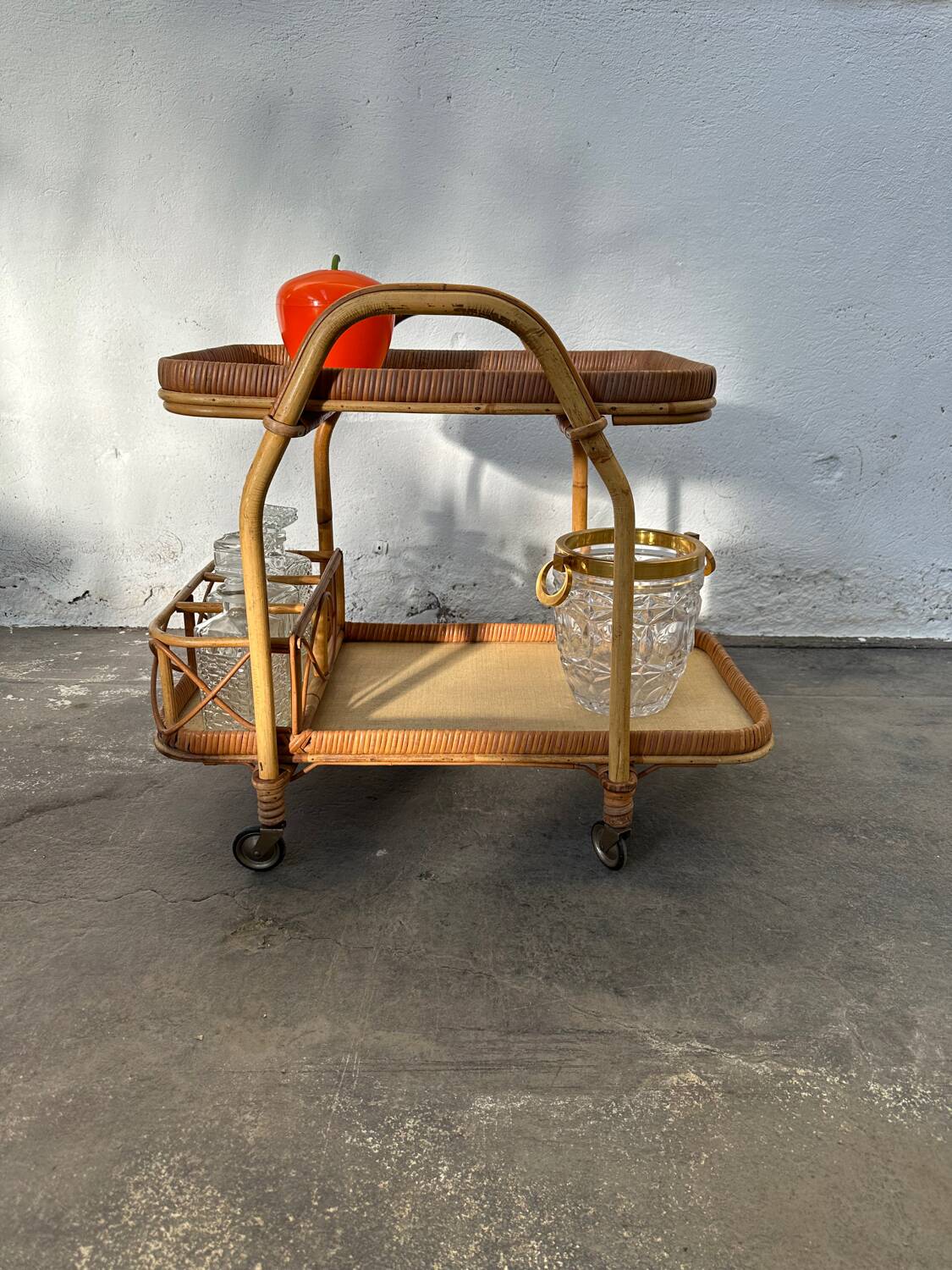 Rattan serving cart with removable tray