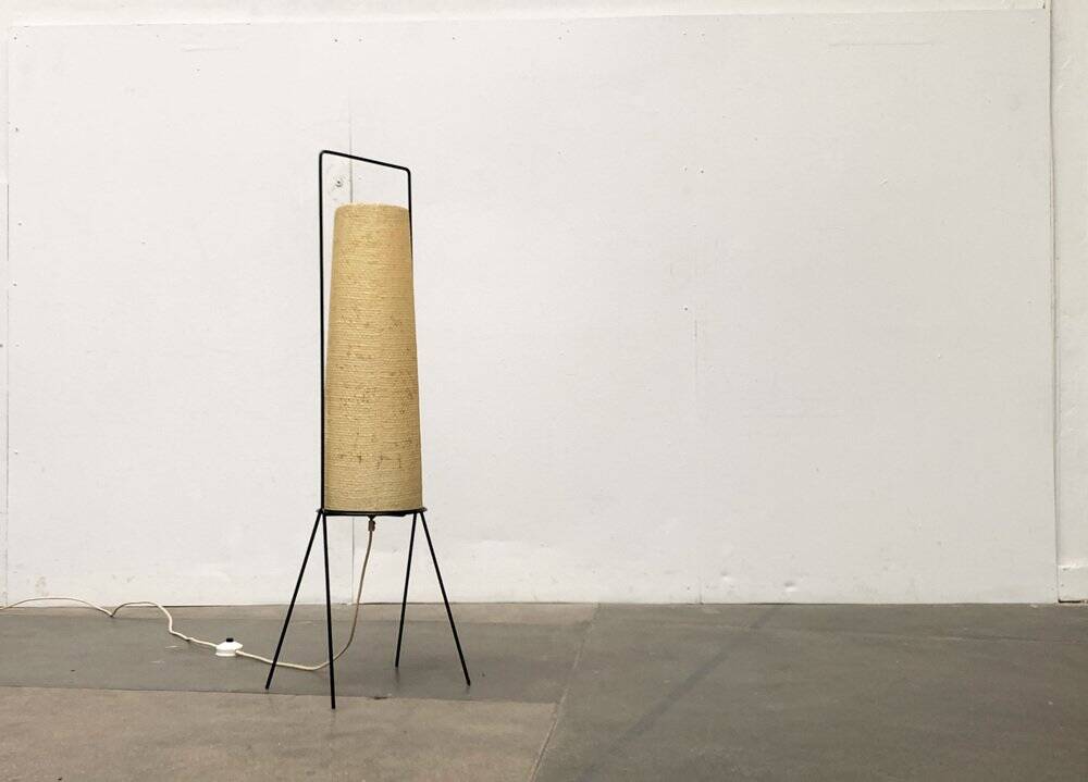 Mid-century minimalist floor lamp by Hesse Leuchten, 1960s.