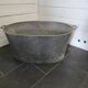 Oval zinc basin or bathtub