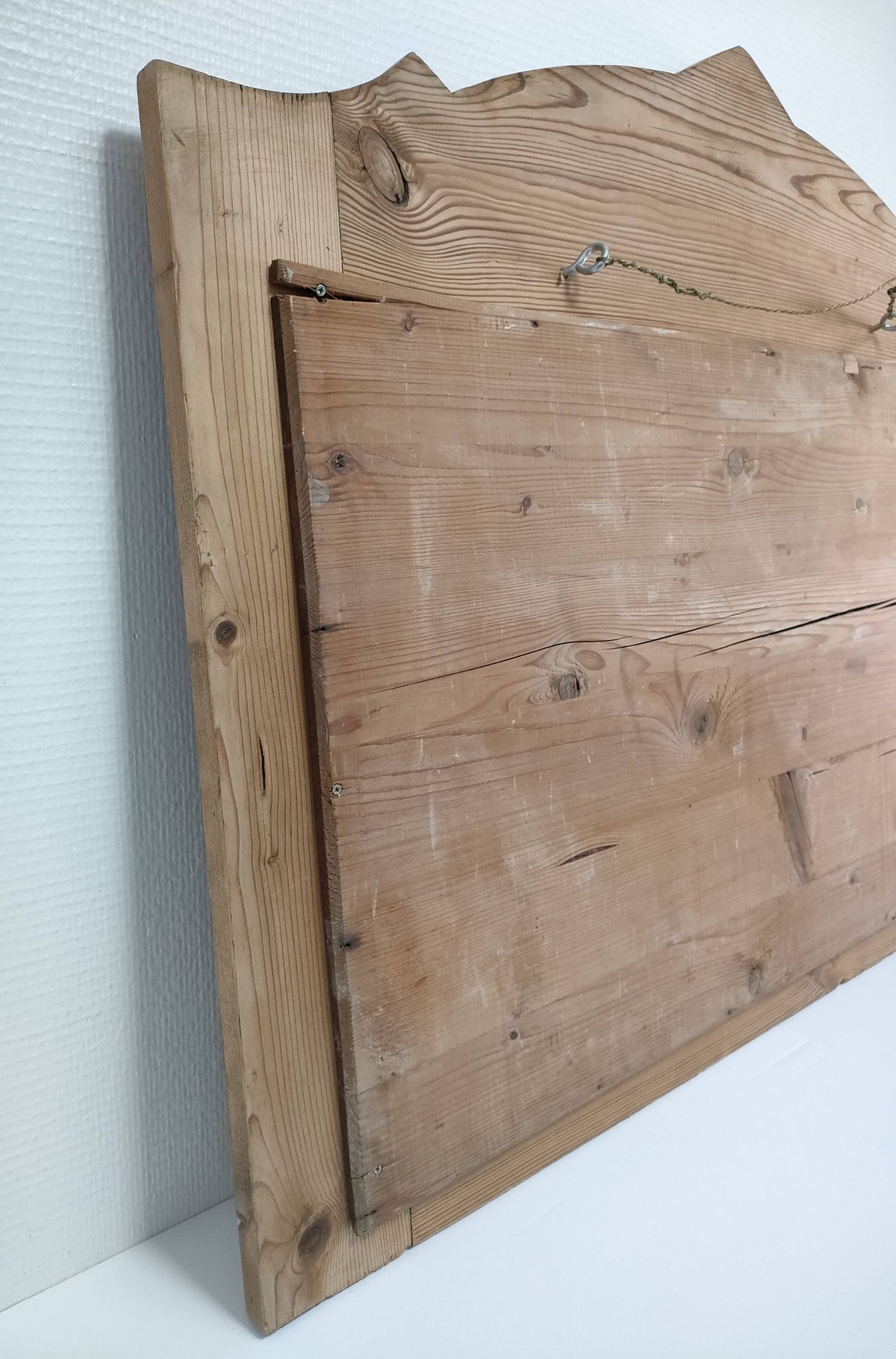 Miroir bois patiné glace biseautée vintage 76 cm x 96 cm