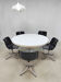 Ensemble de bureau de salle à manger du milieu du siècle Chaises Tecno 'Modus'