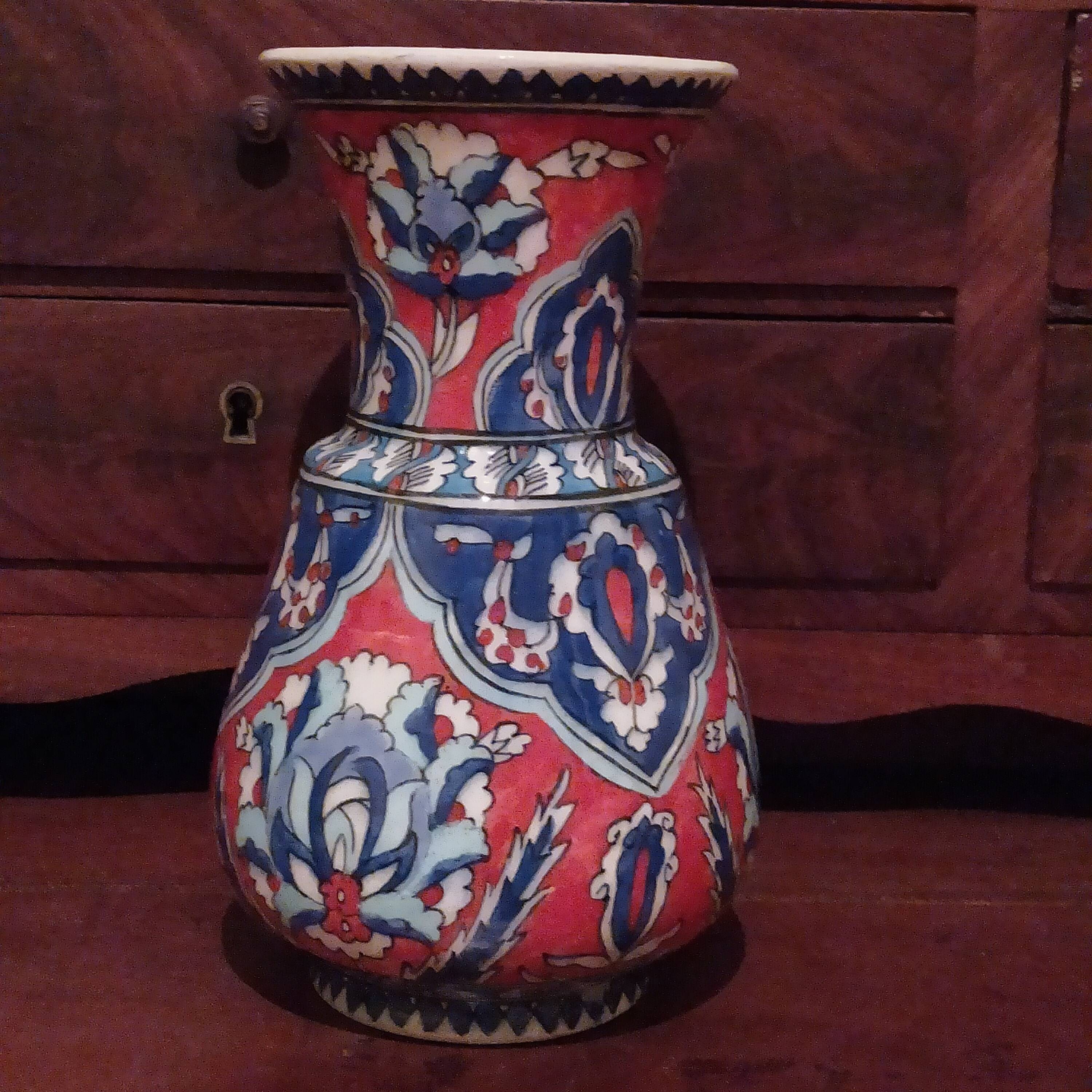 Kutaya Korkmaz çini Ceramic Vase