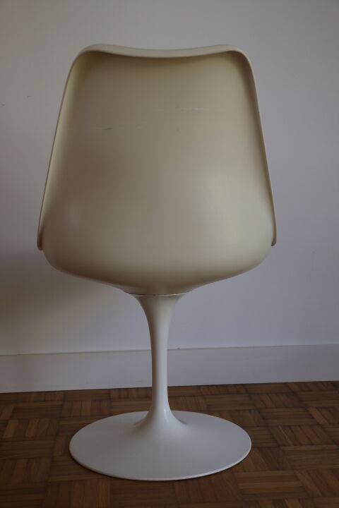 Tulip chair by Eero Saarinen 60s/70s