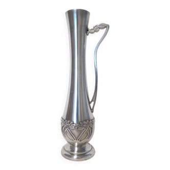 Art Nouveau style pewter vase by Potstainiers Hutois