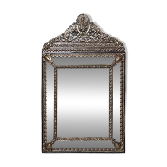 Miroir à Parcloses en Laiton Repoussé, style Louis XV – 2ème partie du XIXe