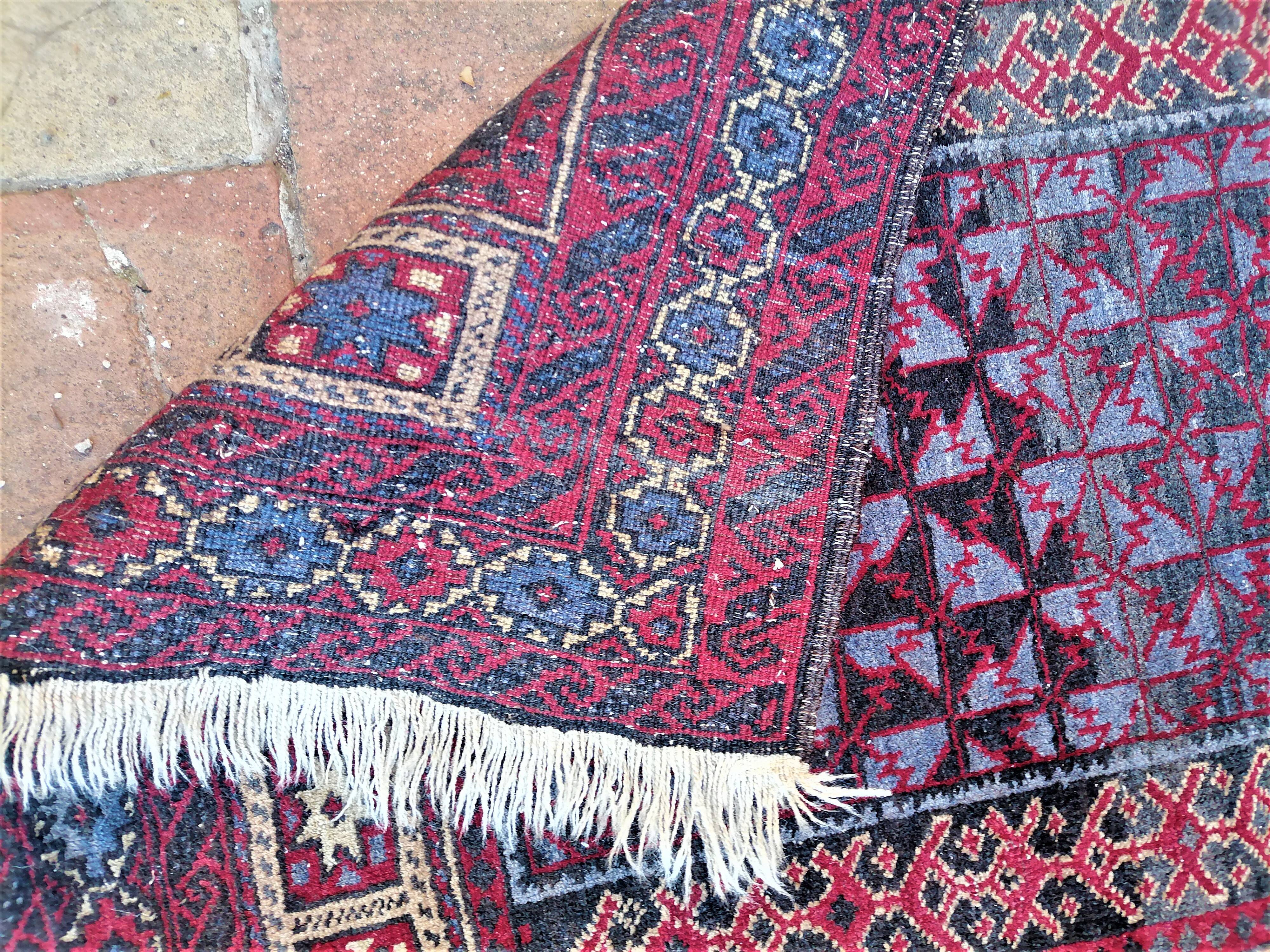 Ancient oriental prayer mat. ( 143 x 92 )
